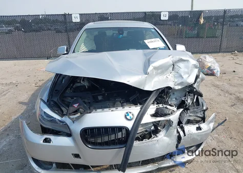 2011 BMW 528 из США, поврежденный, VIN WBAFR1C56BDV76505